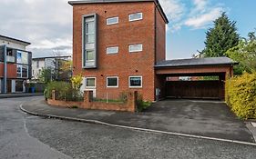 Spacious 4Bd 3Bt Home - Etihad - Coop - Pool Table - Free Parking